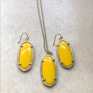 Kendra Scott set